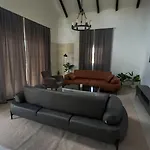 Vila Maglic *