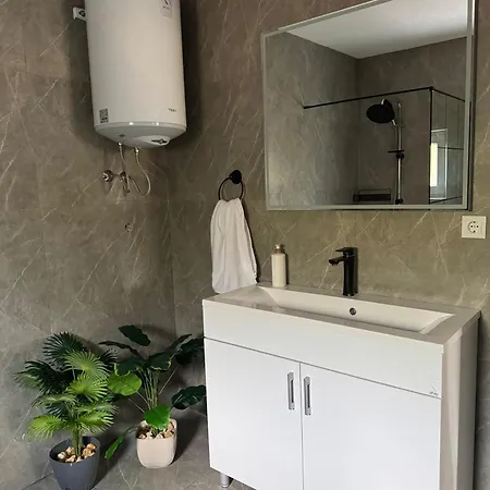 Maglic Βίλα Vlasic