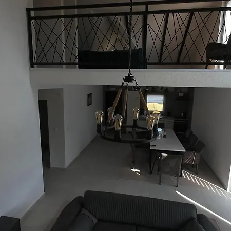 Maglic Villa Vlasic